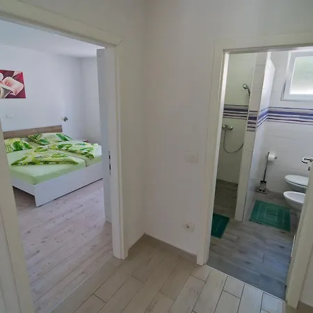 Holiday home Nal With A Private Pool Pula